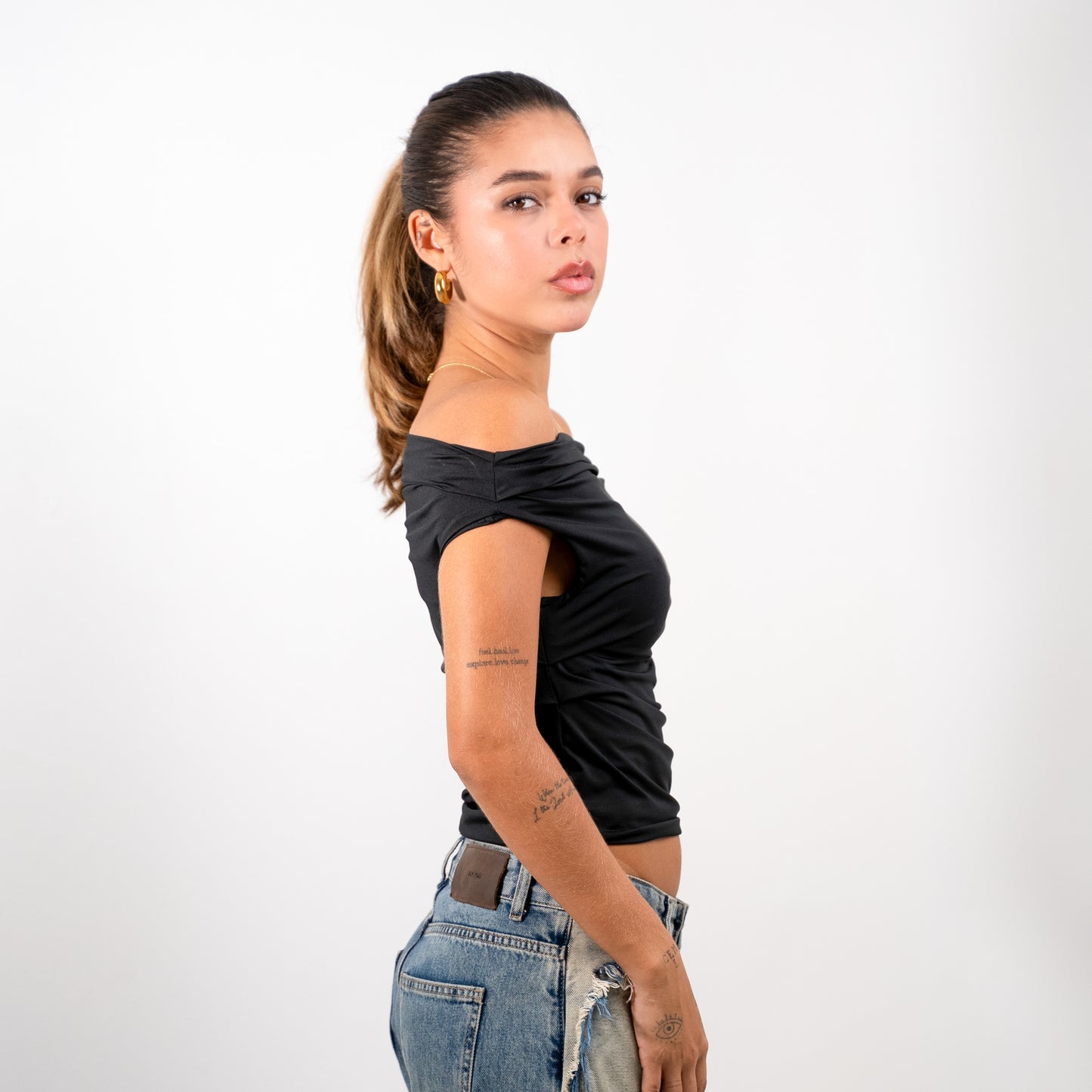 TOP AMANDA NEGRO