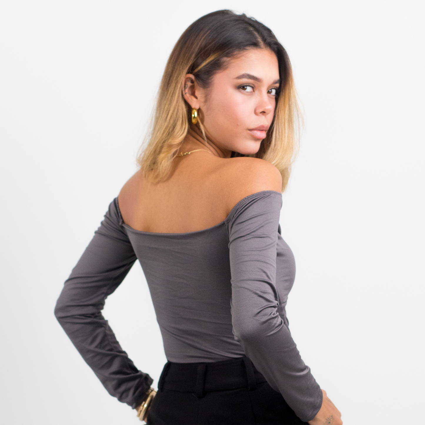 TOP MERAN GRIS